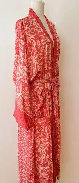 Luxurious Silk Kimono Duster, Feminine And Alluring (Coral)